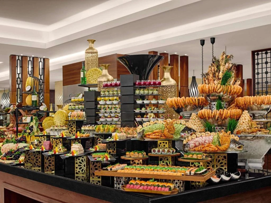 Hotel buffet and dining